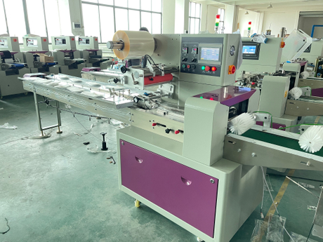 Automatic hotel disposable slippers packing machine