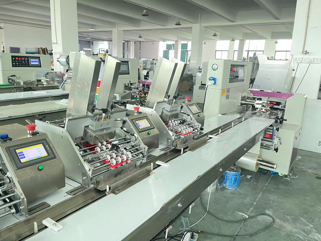 Automatic cards counting packing machine