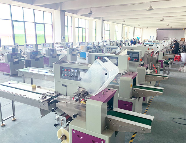 Adjustable stationery A4 paper Automatic pillow wrapping Machine