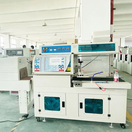 Full Automatic Mask Shrinking Packing Machine.jpg